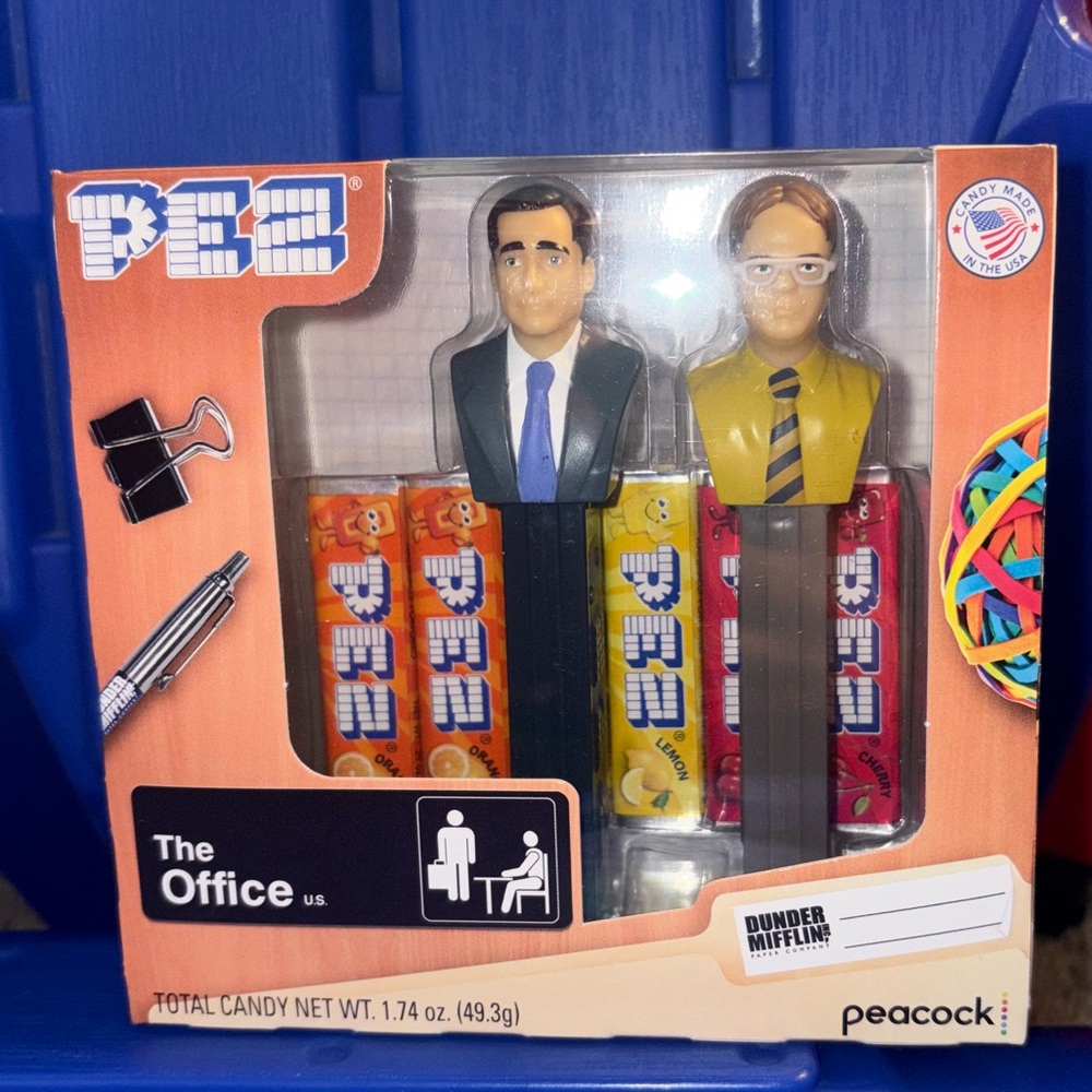 Michael Scott and Dwight Scrute PEZ!